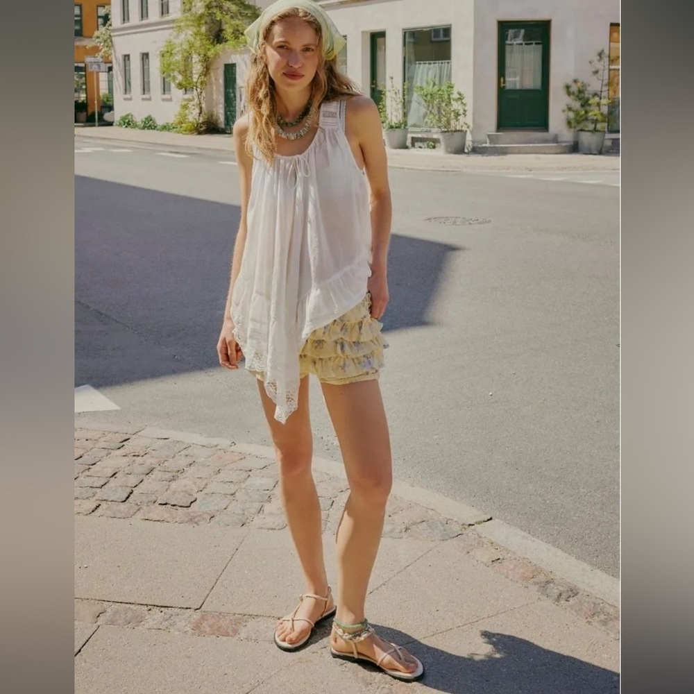 Boho Lace-Trim White Sleeveless Tunic Top